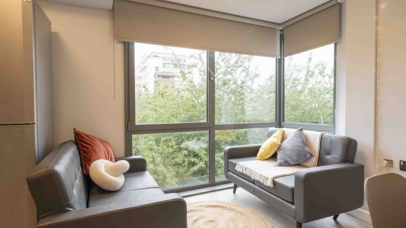  Silver En-Suite  -  IQ Astor House  - Gallery -  2