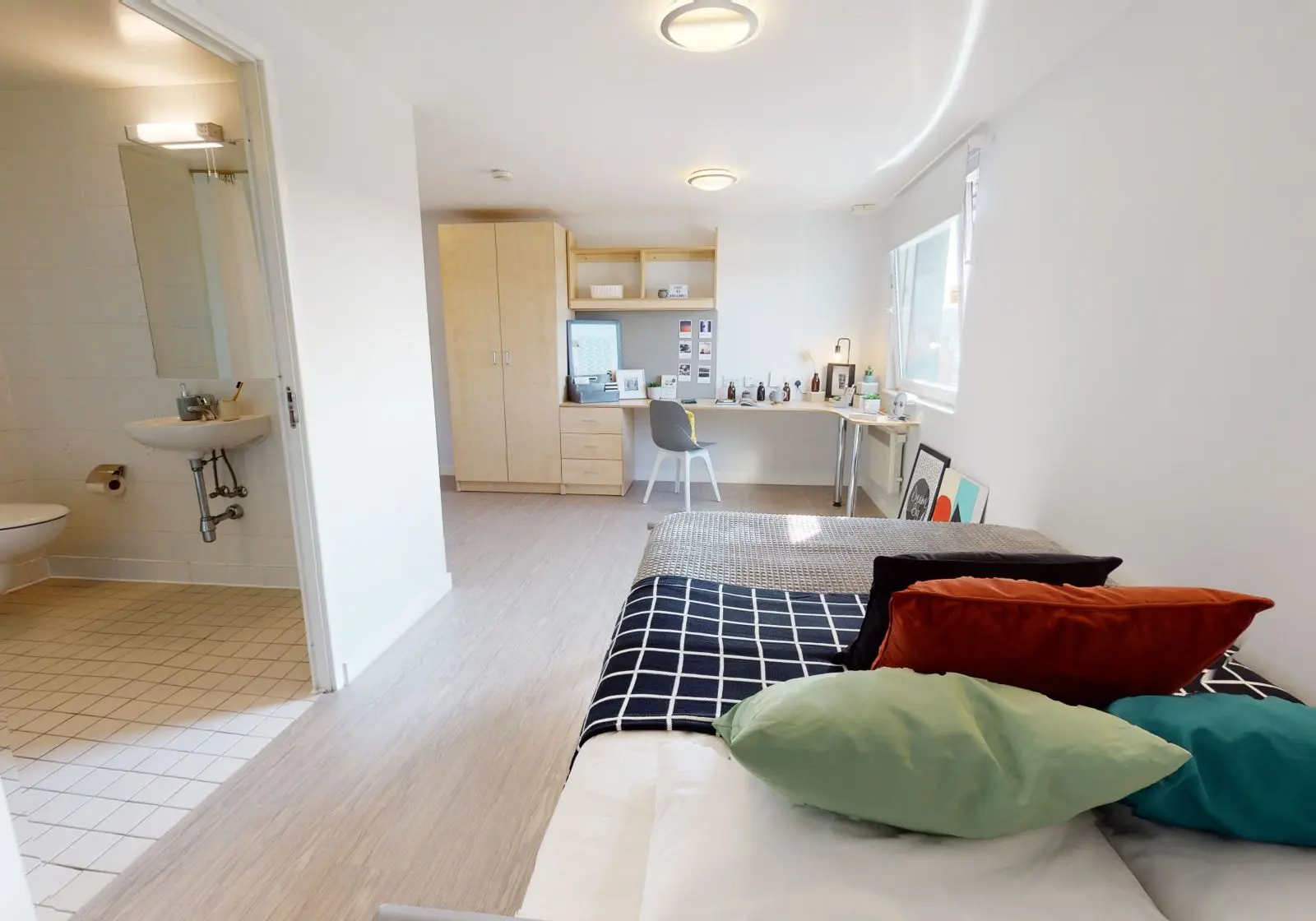  Silver En-Suite  -  اي كيو مارسدين هاوس  - Gallery -  1