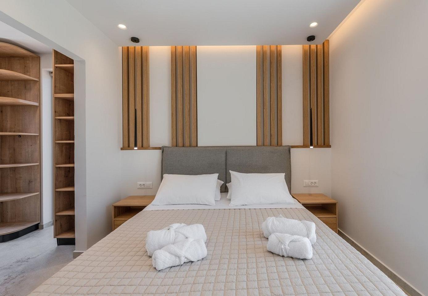  Double Room  -  Luxury villa near Rethymno  - Gallery -  2