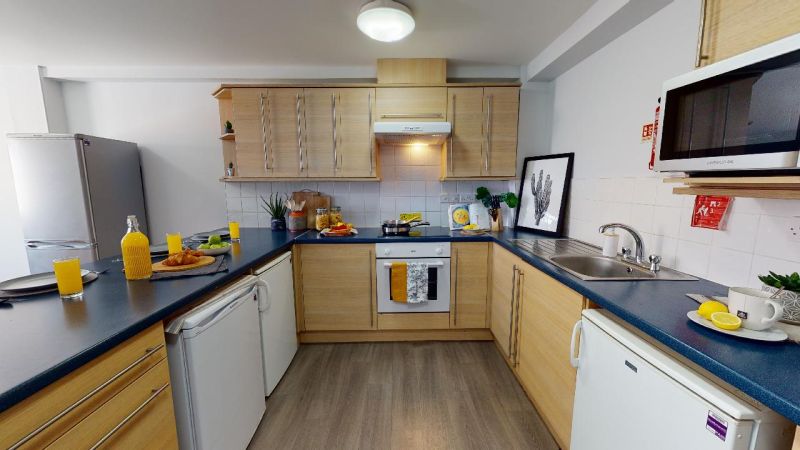 Silver En-Suite - iQ Kopa - Gallery - 3