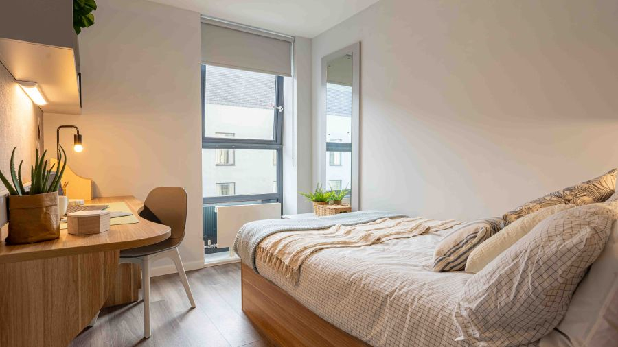 Saver En-Suite - 1