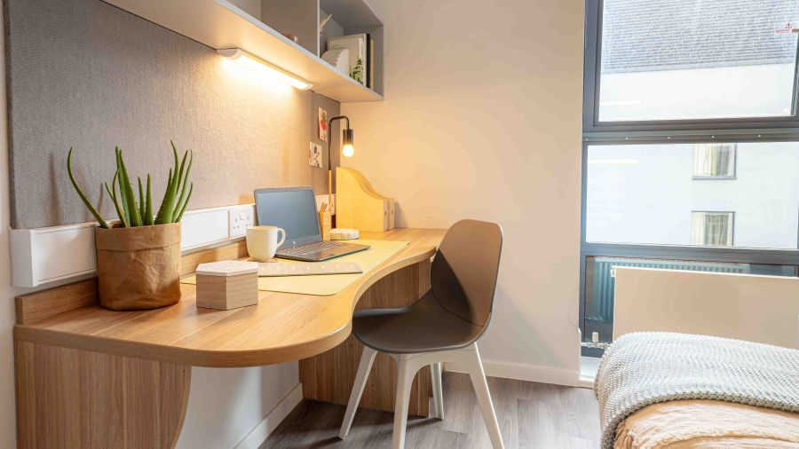 Saver En-Suite - 6