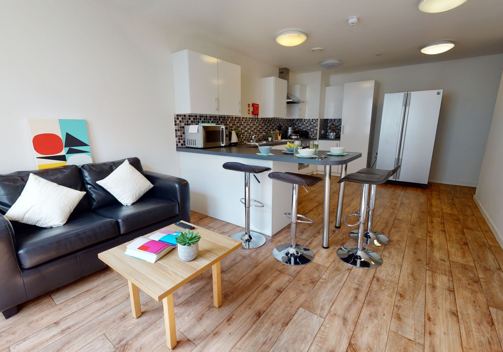  Bronze En-Suite Plus  -  iQ Sterling Court  - Gallery -  2