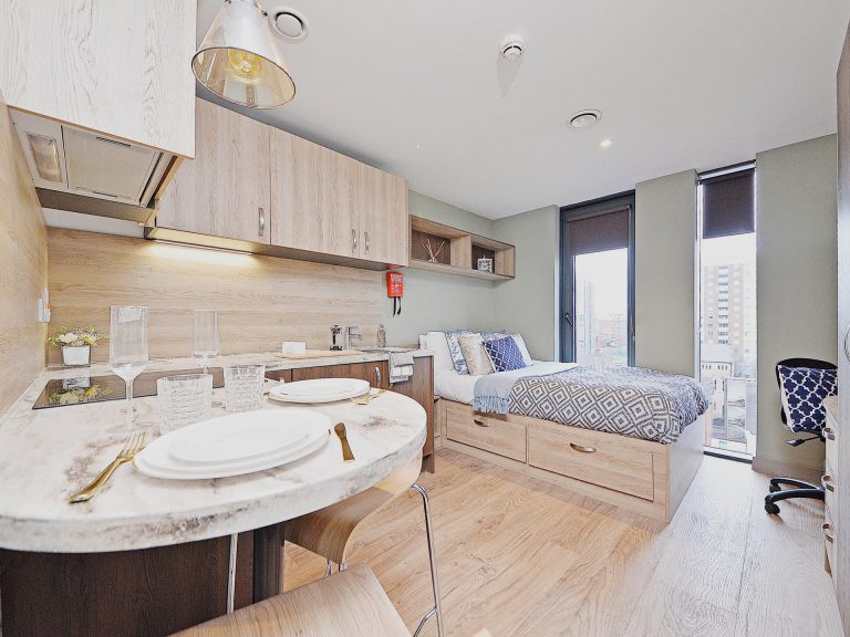 Studio - Fontenoy Apartments - Gallery - 3