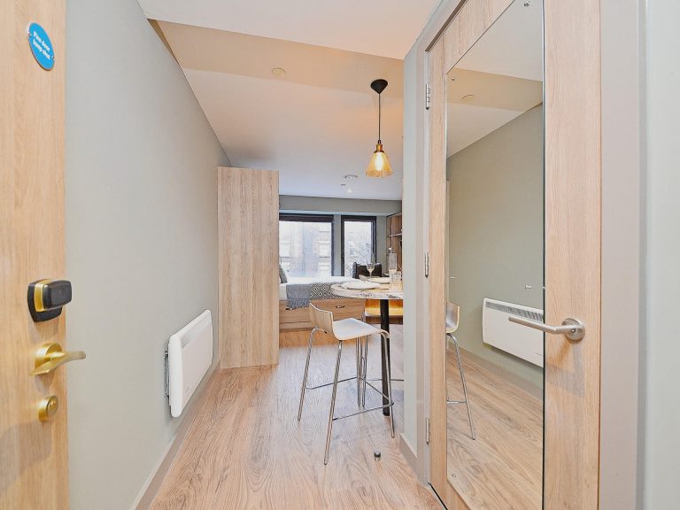 Deluxe Studio - Fontenoy Apartments - Gallery - 2