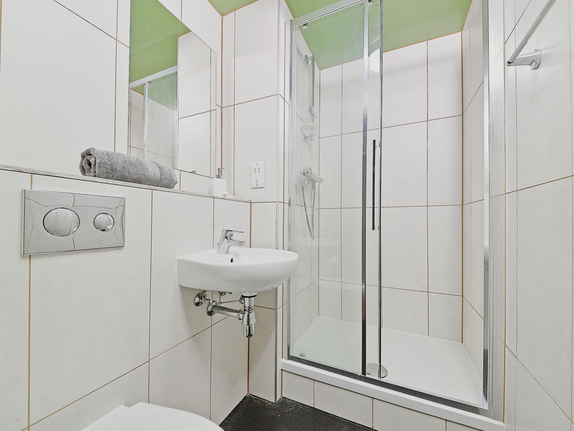 Luxury Studio - Fontenoy Apartments - Gallery - 13