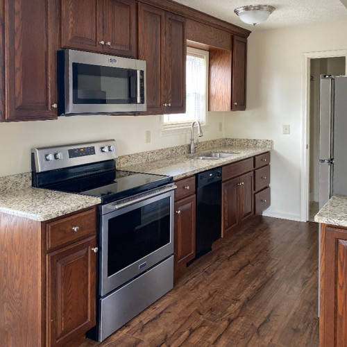 Willow Creek Radford - Gallery - 13