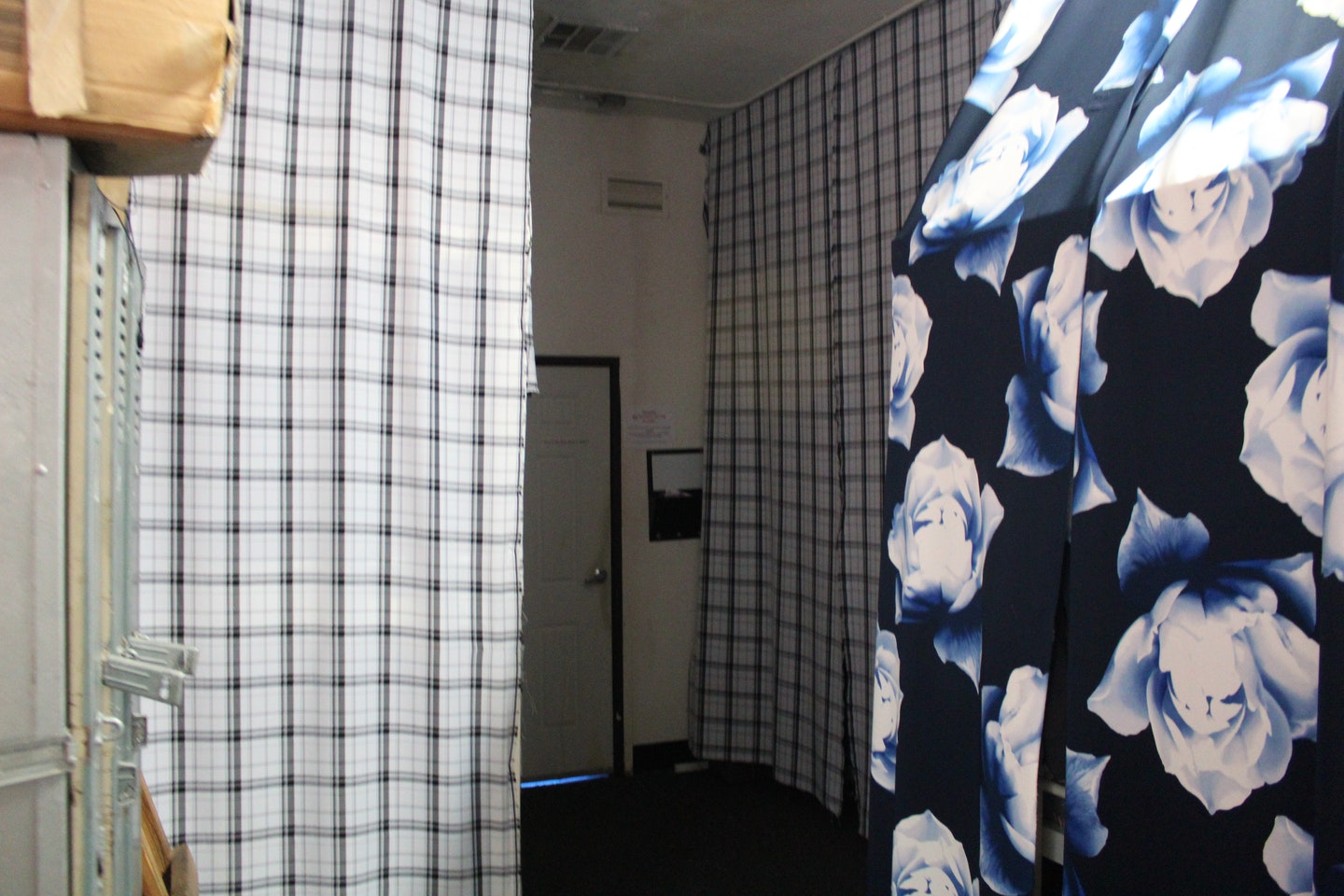  Bed In A 10-Bed Mixed Gender Room  -  Downtown Residence  - Gallery -  24