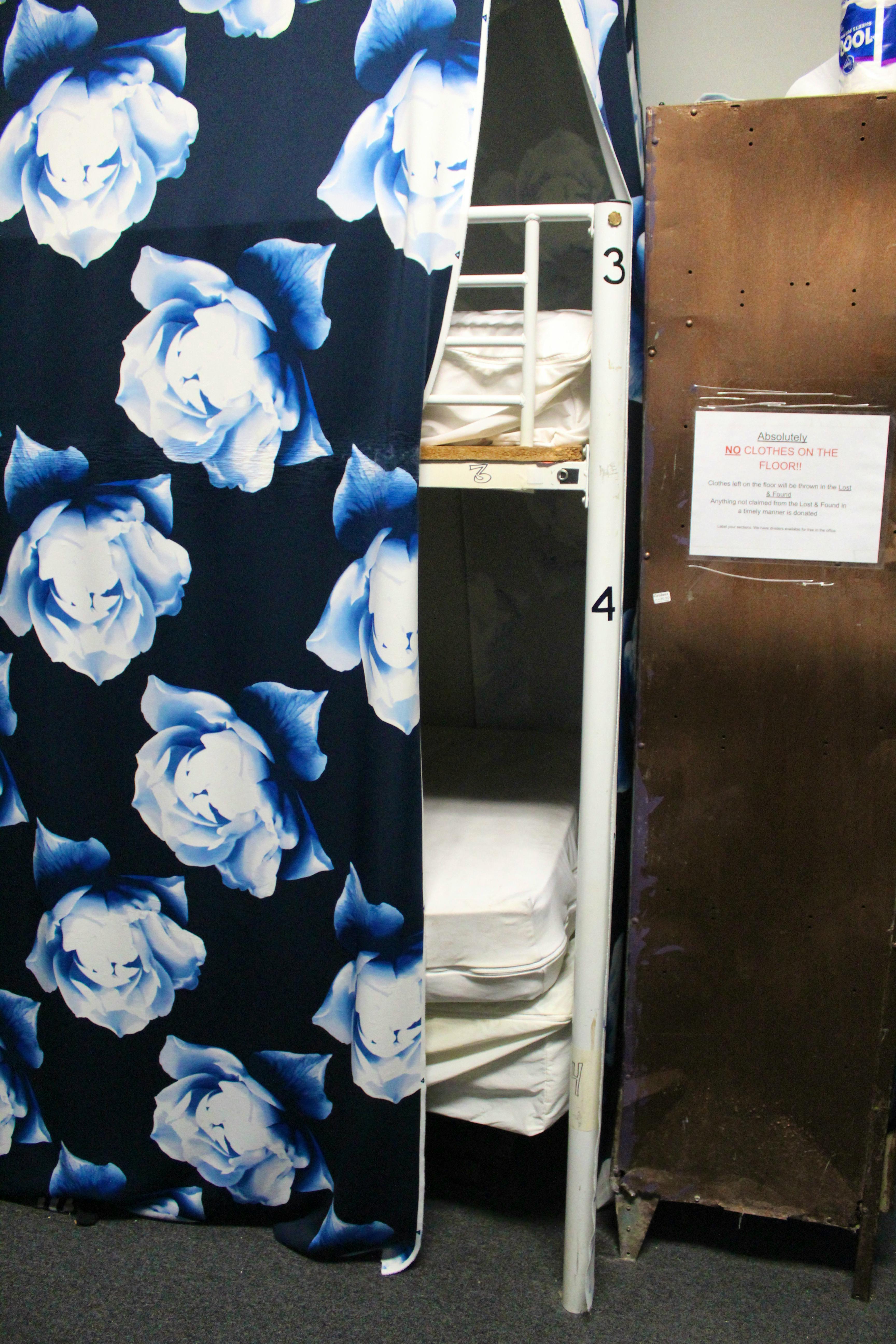  Bed In A 10-Bed Mixed Gender Room  -  Downtown Residence  - Gallery -  41