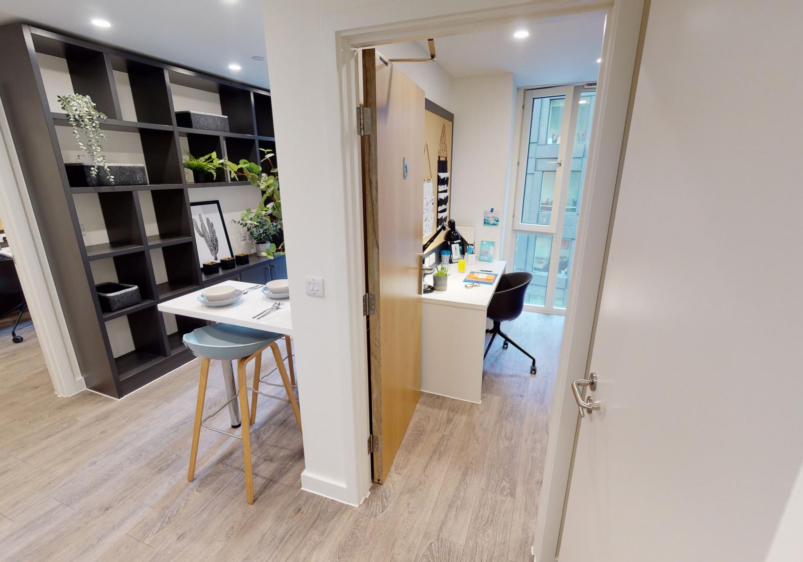  2 Bed Apartment  -  iQ Shoreditch  - Gallery -  6