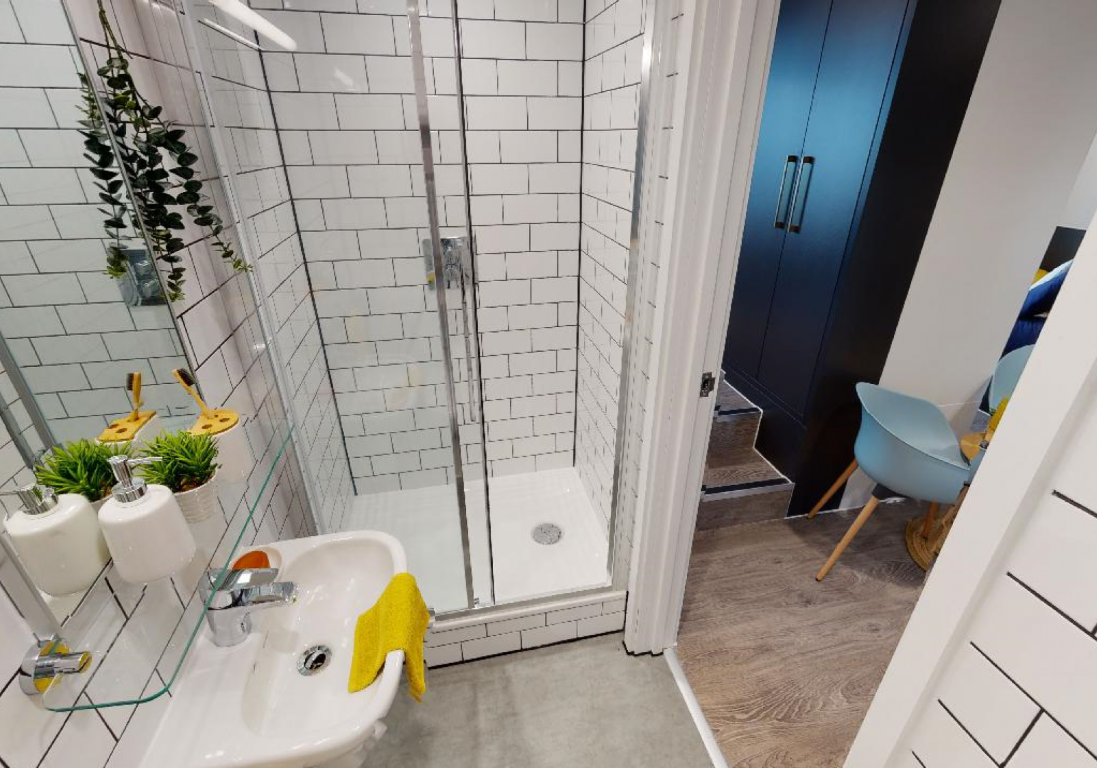  Platinum Penthouse Plus  -  iQ Shoreditch  - Gallery -  3