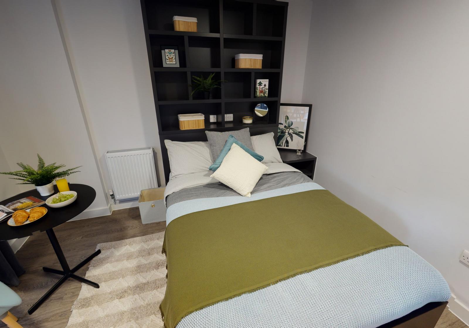  Platinum Studio Acc  -  iQ Shoreditch  - Gallery -  1