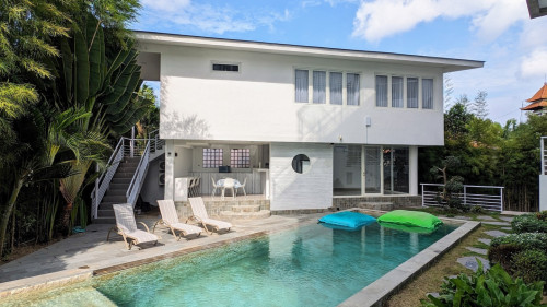 Peaceful Stunning Villa w/ Pool + Spa + Workspace