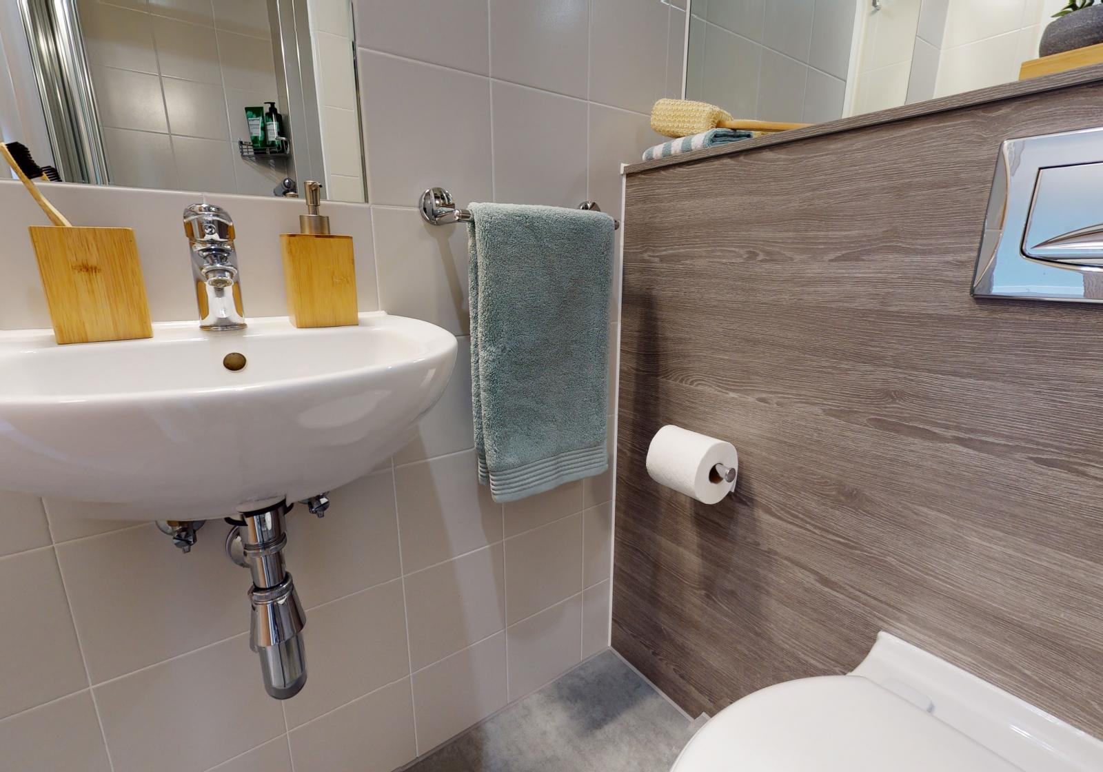  Platinum Penthouse Plus  -  iQ Hoxton  - Gallery -  4
