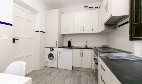 Beautiful double bedroom near Campus Universitario Fuentenueva. Universidad de Granada - Gallery - 13