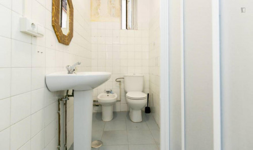 Neat double bedroom in Centro-Sagrario - Gallery - 5