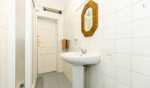 Neat double bedroom in Centro-Sagrario - Gallery - 4