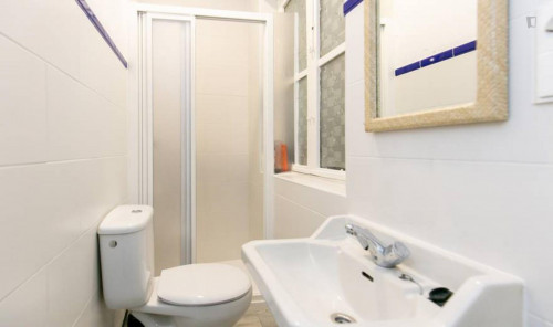 Neat double bedroom in Centro-Sagrario - Gallery - 6