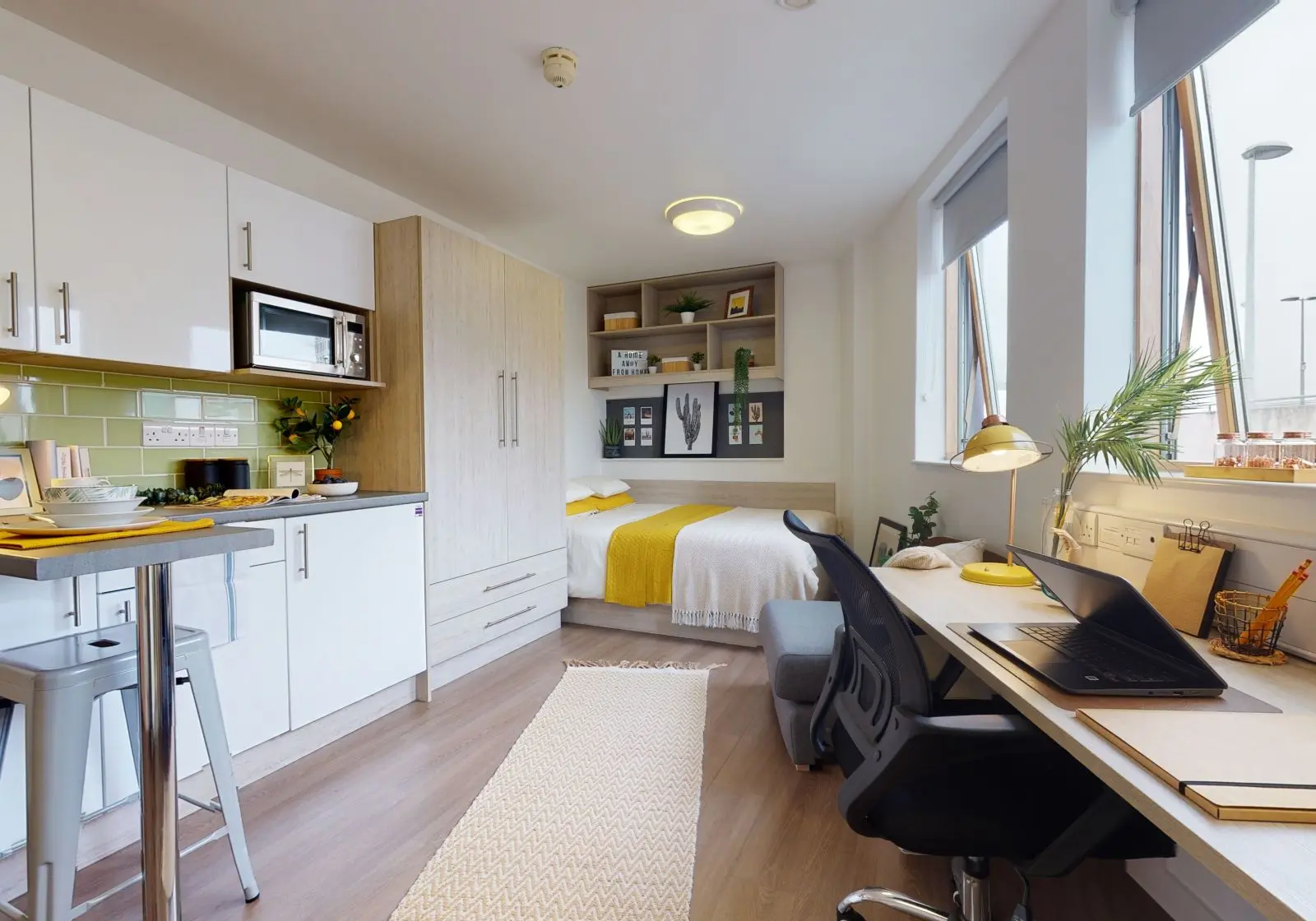  Platinum En-Suite  -  IQ Kingston  - Gallery -  4