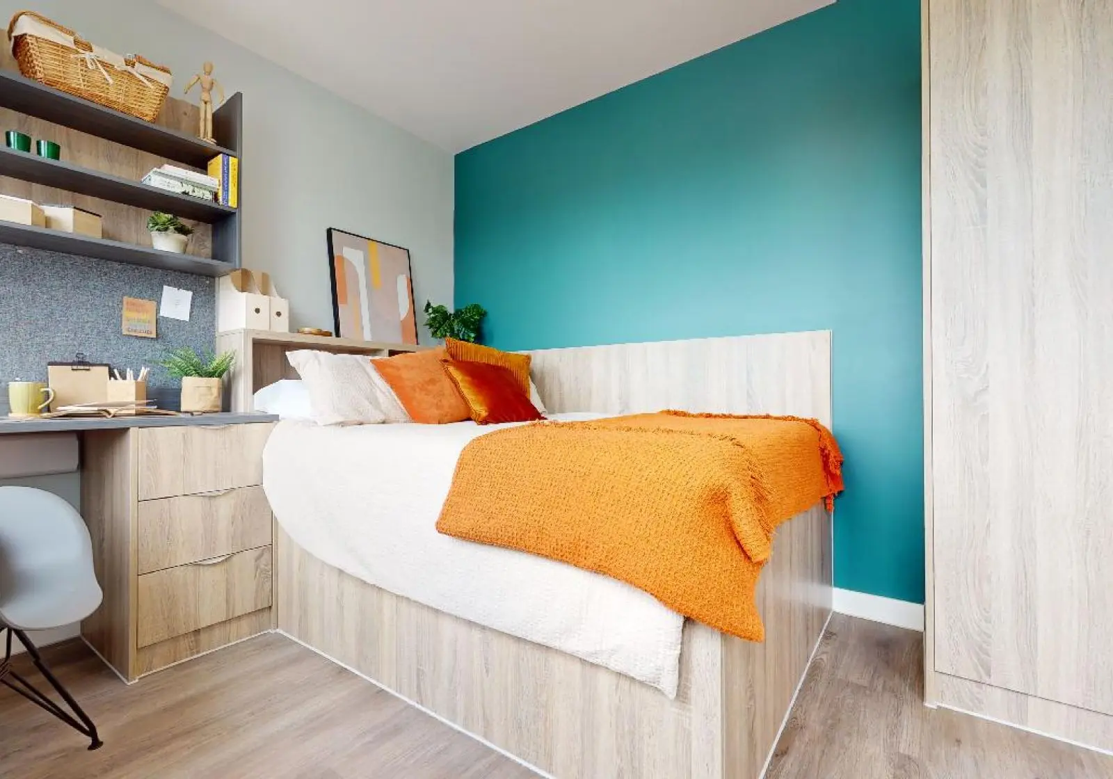  Gold Studio Deluxe  -  IQ Newtown House  - Gallery -  1