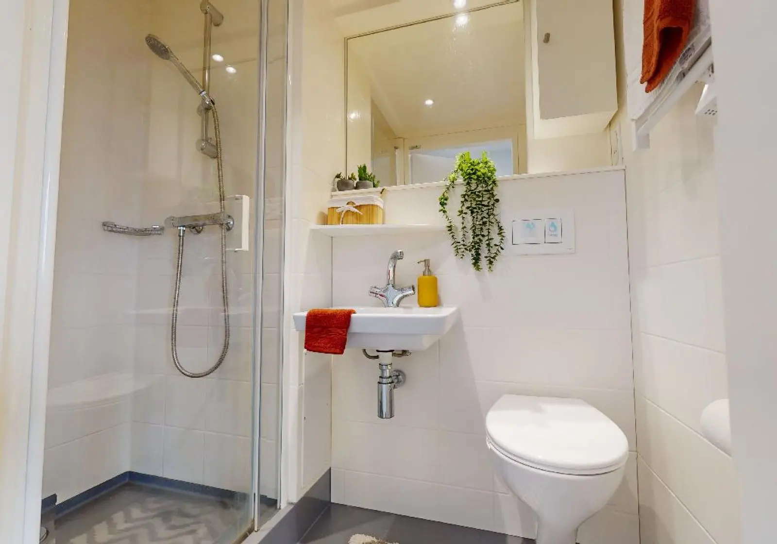 Gold Studio Premium - iQ Newtown & Newland House - Gallery - 4