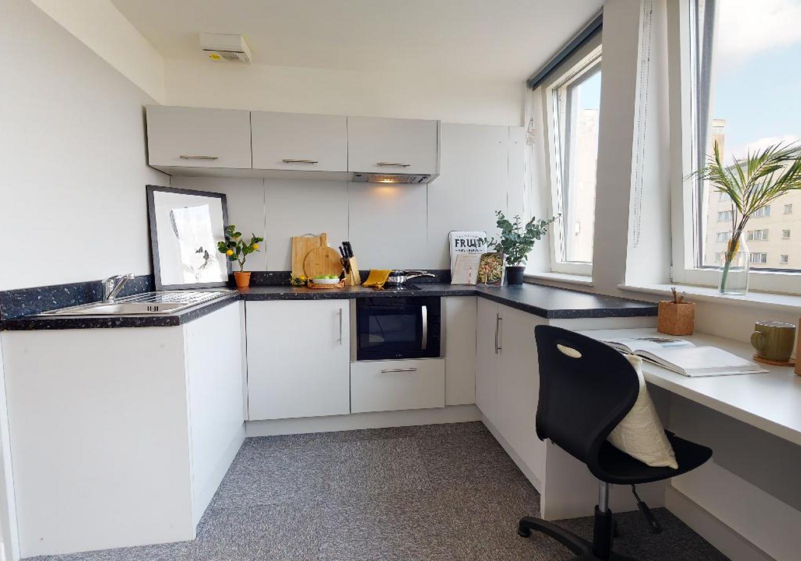  Gold Studio  -  iQ Newtown & Newland House  - Gallery -  4