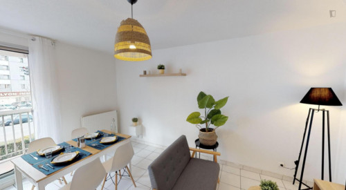 Lovely double bedroom - Gallery - 5