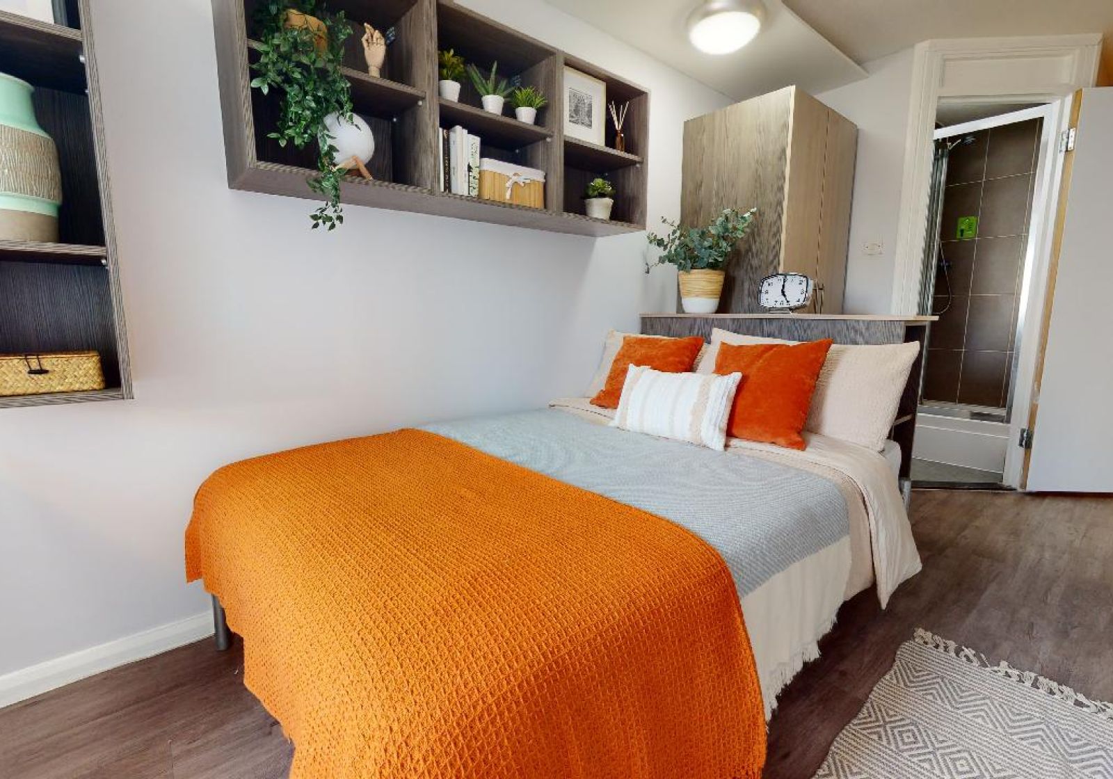  Silver Mini Studio  -  iQ Lambert & Fairfield House  - Gallery -  1