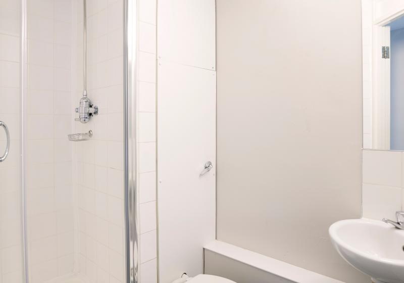  Gold 1 Bed Apartment  -  iQ Lambert & Fairfield House  - Gallery -  4