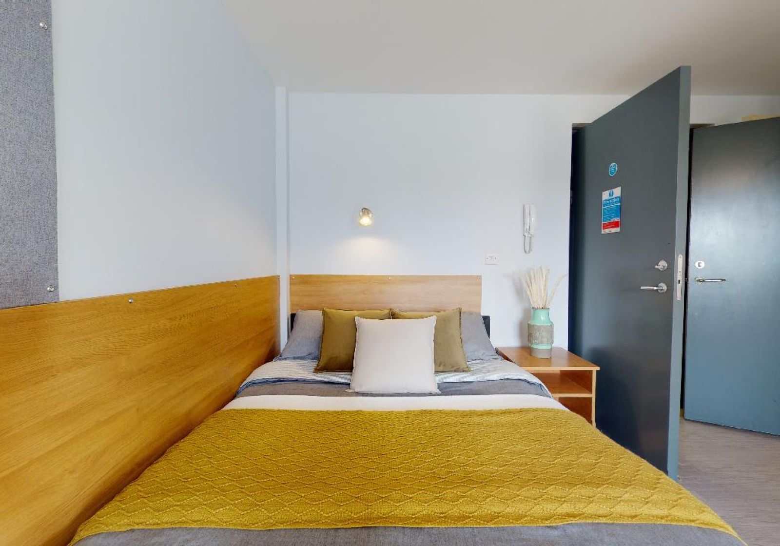 Gold Studio Premium - iQ Pavilions - Gallery - 1