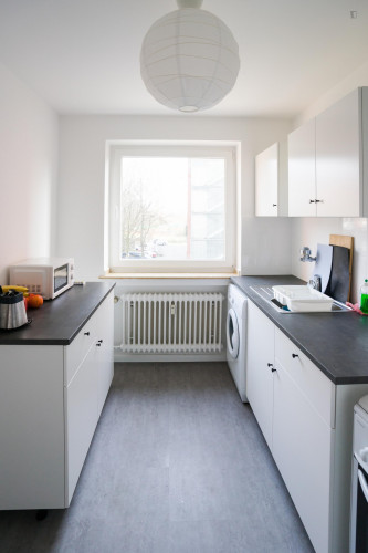 Comfy single bedroom in Wersten