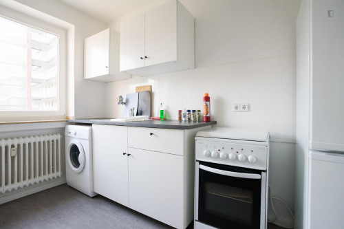 Comfy single bedroom in Wersten