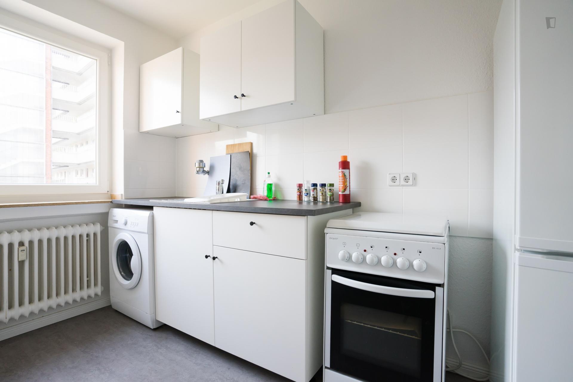 Comfy Single Bedroom In Wersten - 1