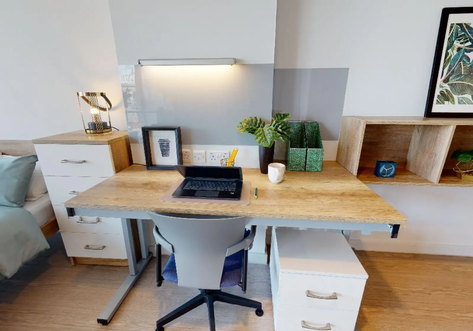 Platinum Studio Plus - iQ Elgin Place - Gallery - 2