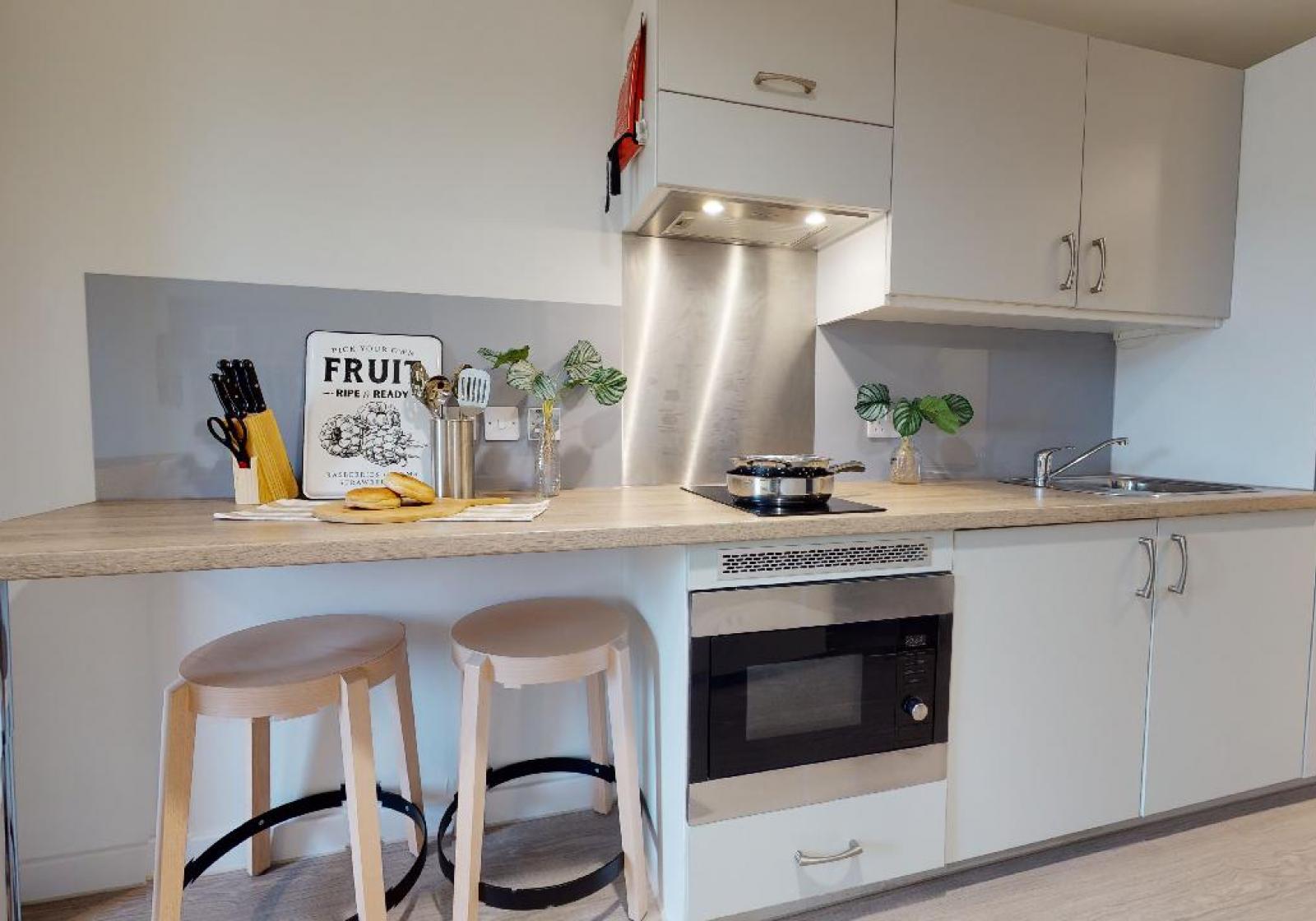 Bronze Studio - iQ Elgin Place - Gallery - 6