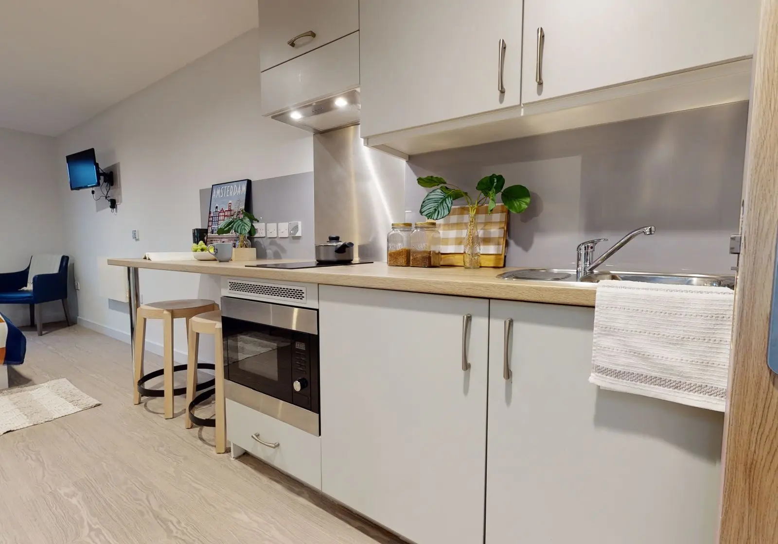 Silver Studio - iQ Elgin Place - Gallery - 5