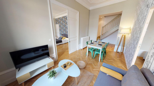 Spacious double bedroom in Hôtel de Ville - Quinconces - Gallery - 12