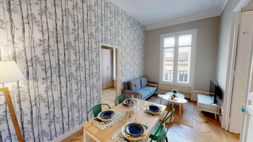 Spacious double bedroom in Hôtel de Ville - Quinconces - Gallery - 13