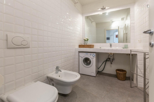 Homely 3-bedroom apartment in the centre of the city