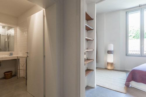 Homely 3-bedroom apartment in the centre of the city - Gallery - 6