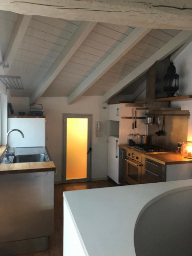 Homely 3-bedroom apartment in the centre of the city - Gallery - 13