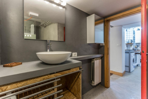 1-Bedroom apartment near Porta San Felice - Gallery - 3