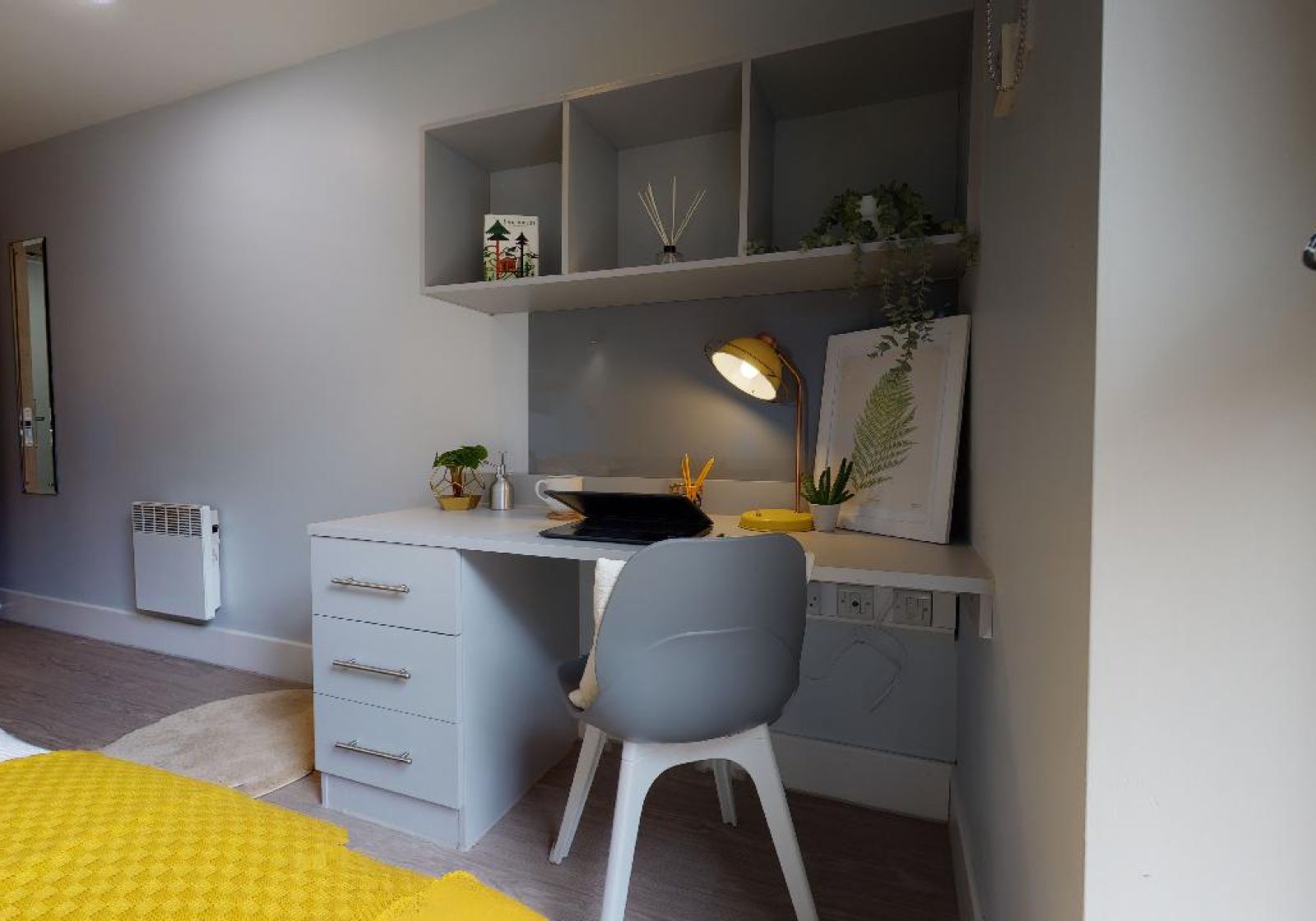  Silver En-Suite  -  IQ Grove  - Gallery -  3