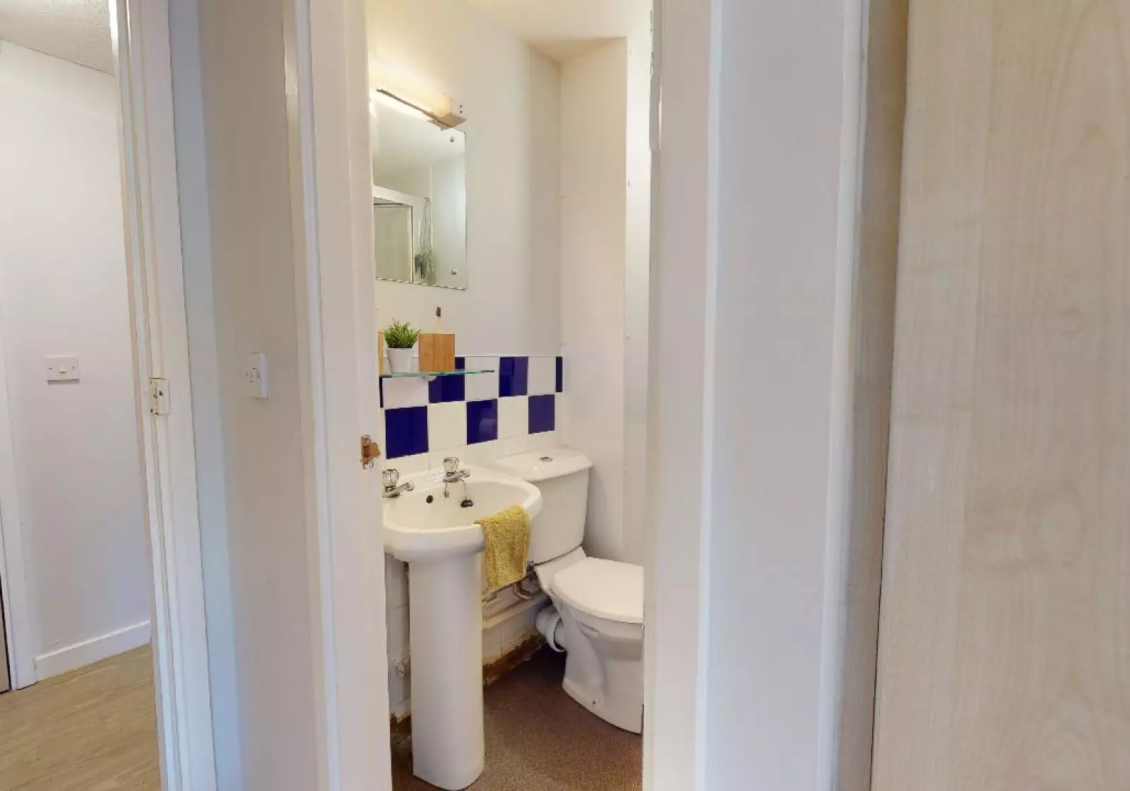  Gold En-Suite  -  iQ Arkwright House  - Gallery -  2