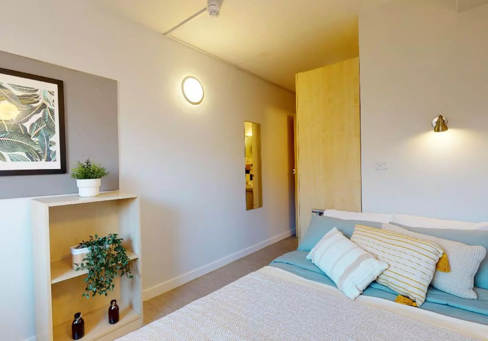  Gold En-Suite  -  iQ Arkwright House  - Gallery -  7