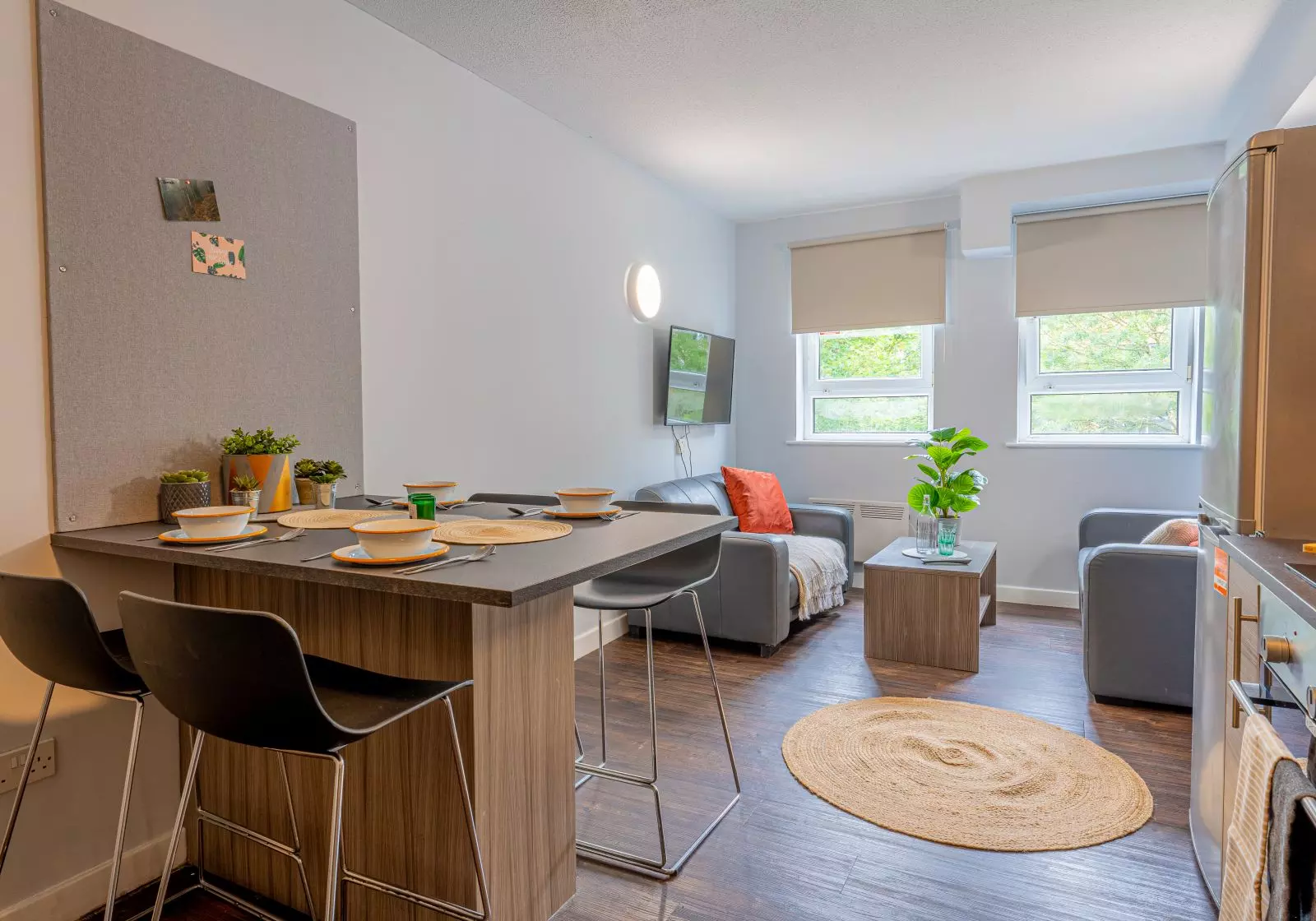  Silver En-Suite Plus  -  iQ Arkwright House  - Gallery -  4