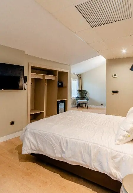 Single Room - Micampus Burgos Center - Gallery - 2