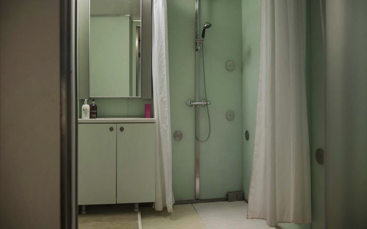 Accessible Studio Plus - The Stay Club Camden - Gallery - 3