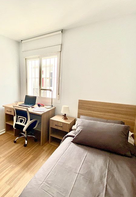  Extra Single Room  -  Micampus Málaga  - Gallery -  3