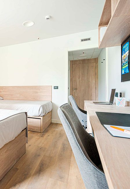  Triple Room  -  Micampus Oviedo  - Gallery -  3